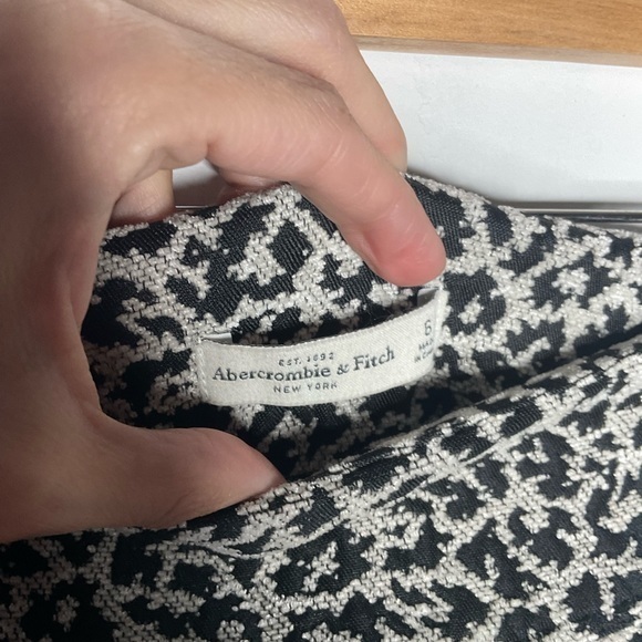 Abercrombie & Fitch Leopard Tapestry Jacquard A-Line Mini Skirt 6 - Picture 3 of 8